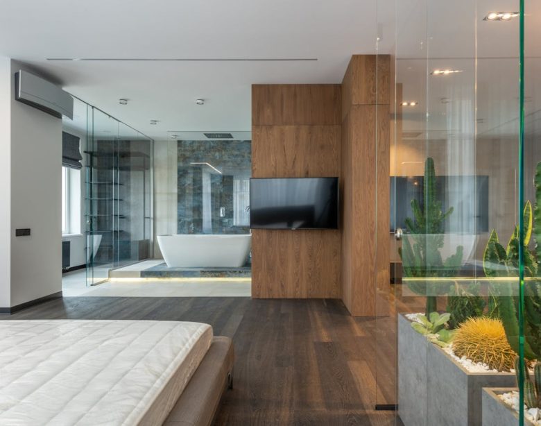 avantages et conseils pour une intégration de Salle de bain dans la chambre