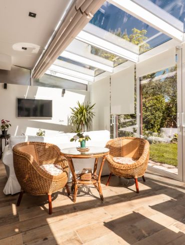 Extension maison sur terrasse pour agrandir votre espace